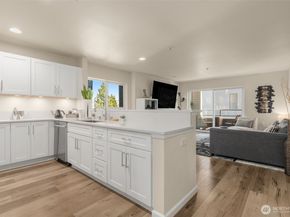 1504 Aurora Avenue N 101, Seattle WA 98109