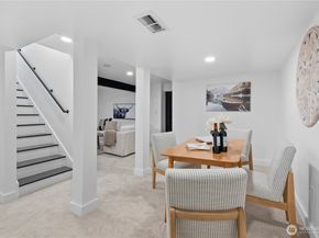 1014 4th Avenue N, Seattle WA 98109