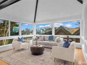 1014 4th Avenue N, Seattle WA 98109