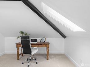 1014 4th Avenue N, Seattle WA 98109