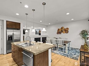 15720 Manor O1, Lynnwood WA 98087