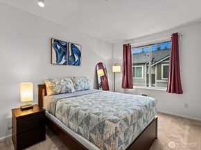 15720 Manor O1, Lynnwood WA 98087