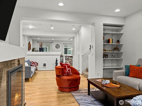 15720 Manor O1, Lynnwood WA 98087