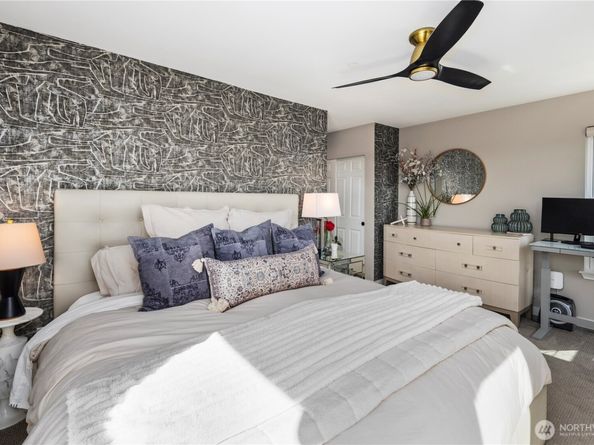 12037 89th Place NE, Kirkland WA 98034