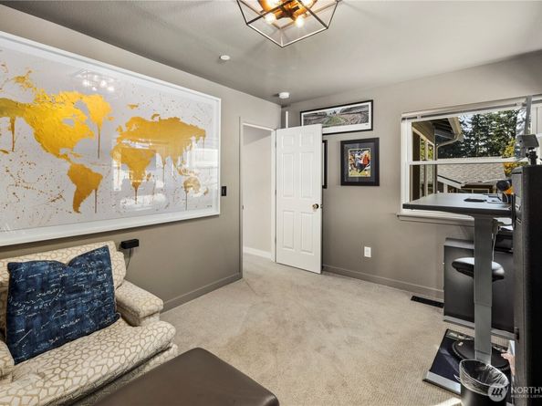 12037 89th Place NE, Kirkland WA 98034