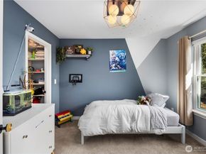 12037 89th Place NE, Kirkland WA 98034