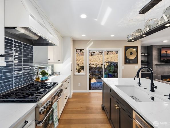 12037 89th Place NE, Kirkland WA 98034