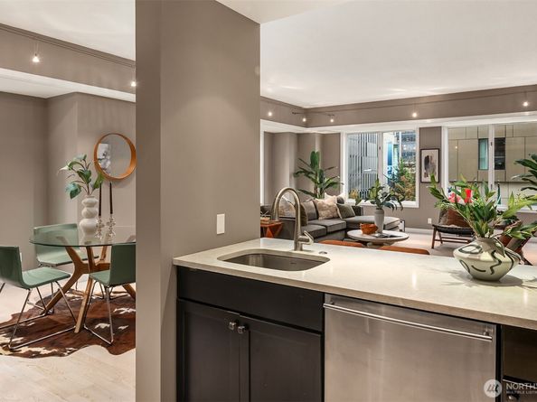 98 Union Street 309, Seattle WA 98101