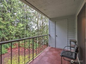 4629 W Lake Sammamish Parkway SE H206, Issaquah WA 98027