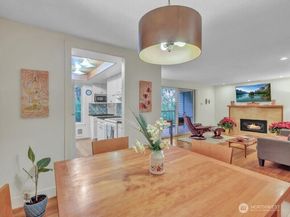 4629 W Lake Sammamish Parkway SE H206, Issaquah WA 98027