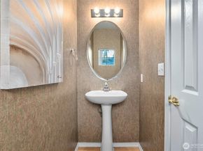 3030 SE 12TH Street 1077, Renton WA 98058