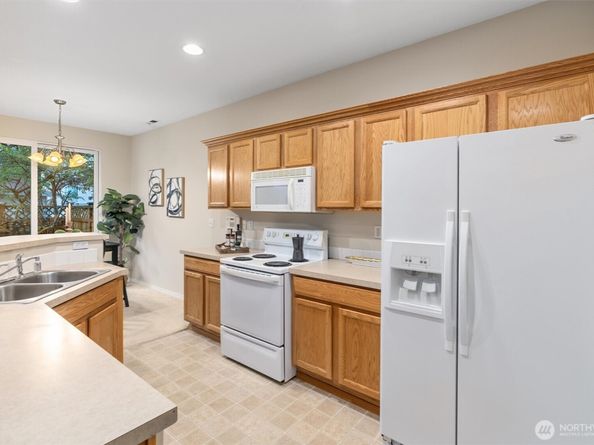 3030 SE 12TH Street 1077, Renton WA 98058