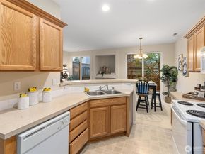 3030 SE 12TH Street 1077, Renton WA 98058