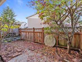 3030 SE 12TH Street 1077, Renton WA 98058