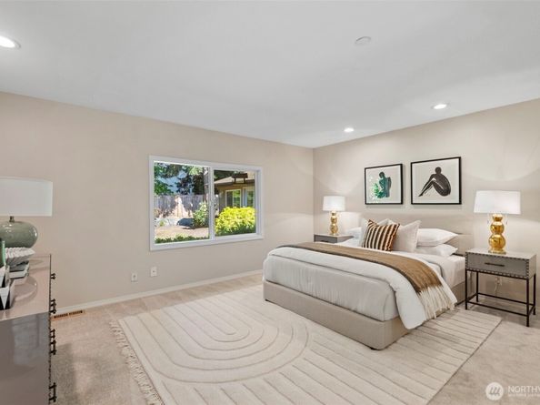 9223 128th Avenue NE, Kirkland WA 98033