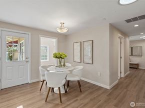 9223 128th Avenue NE, Kirkland WA 98033