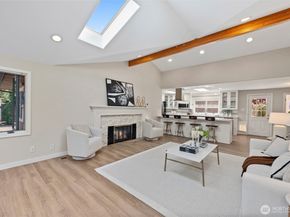 9223 128th Avenue NE, Kirkland WA 98033