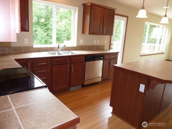 2340 Schley Boulevard, Bremerton WA 98310