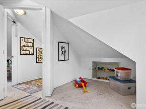 1742 NE 89th Street, Seattle WA 98115