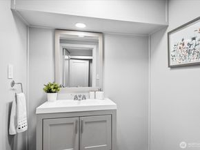 1742 NE 89th Street, Seattle WA 98115