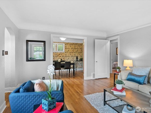 1742 NE 89th Street, Seattle WA 98115