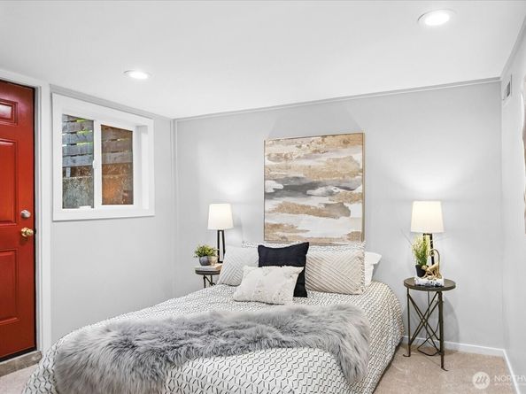 1742 NE 89th Street, Seattle WA 98115