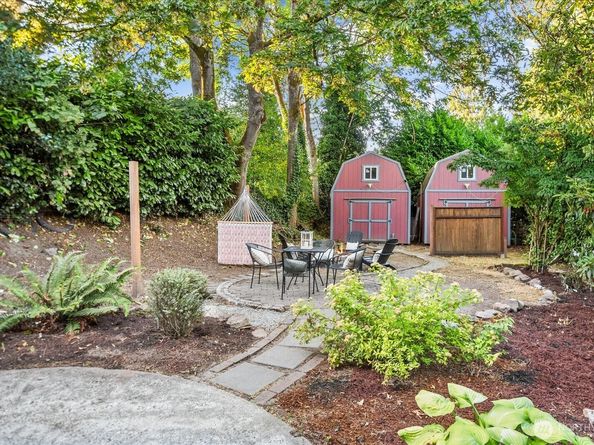 1742 NE 89th Street, Seattle WA 98115