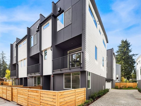 18013 2nd Avenue NE B, Shoreline WA 98155