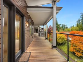 620 NE Vineyard Lane B302, Winslow WA 98110