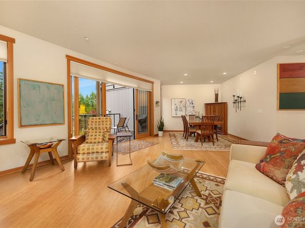 620 NE Vineyard Lane B302, Winslow WA 98110