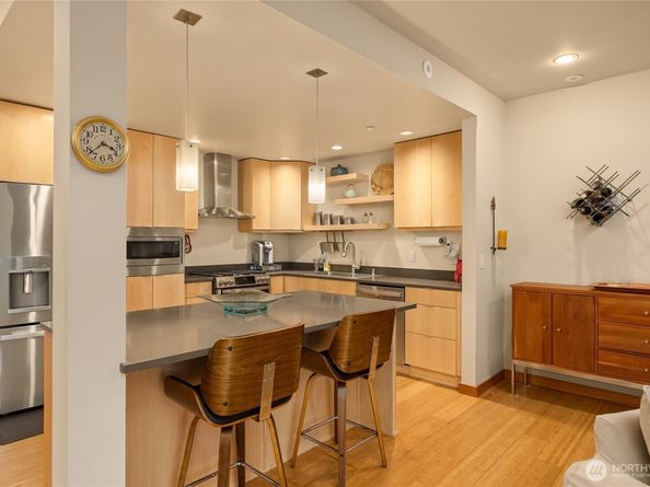 620 NE Vineyard Lane B302, Winslow WA 98110