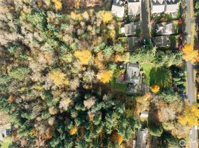 36607 9th Avenue SW, Federal Way WA 98023