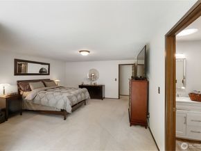 36607 9th Avenue SW, Federal Way WA 98023