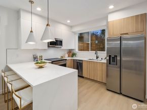 939 N 87th Street A, Seattle WA 98103