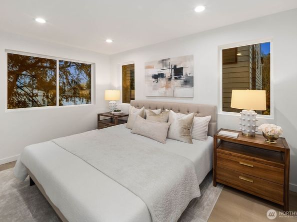 939 N 87th Street A, Seattle WA 98103