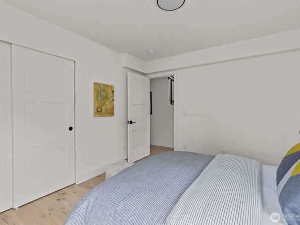 8407 42nd Avenue SW, Seattle WA 98136