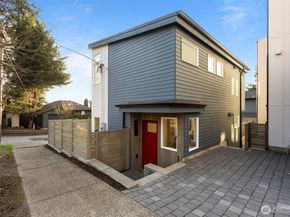 8407 42nd Avenue SW, Seattle WA 98136