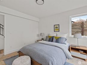 8407 42nd Avenue SW, Seattle WA 98136