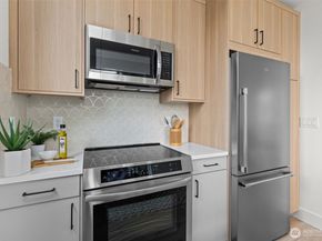 8407 42nd Avenue SW, Seattle WA 98136