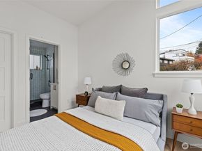 8407 42nd Avenue SW, Seattle WA 98136