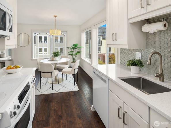 500 Aloha Street E307, Seattle WA 98109