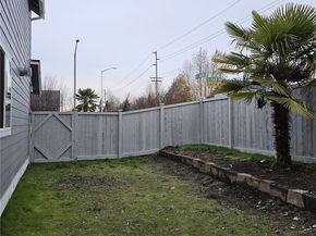 9925 S 242nd Place, Kent WA 98030