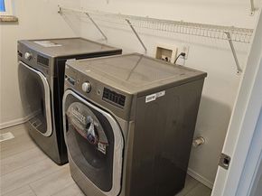 9925 S 242nd Place, Kent WA 98030