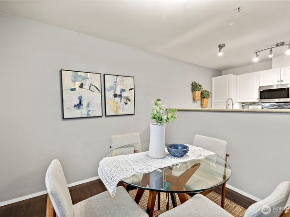 10825 SE 200th Street G303, Kent WA 98031