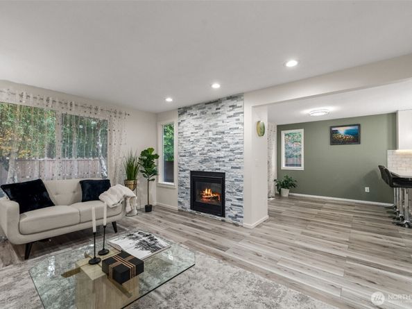 13324 NE 138th Pl, Kirkland WA 98034