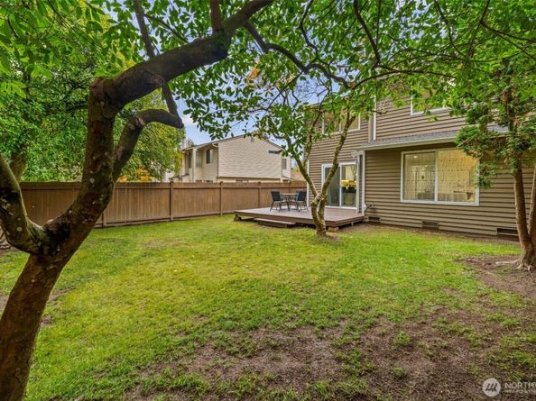 13324 NE 138th Pl, Kirkland WA 98034