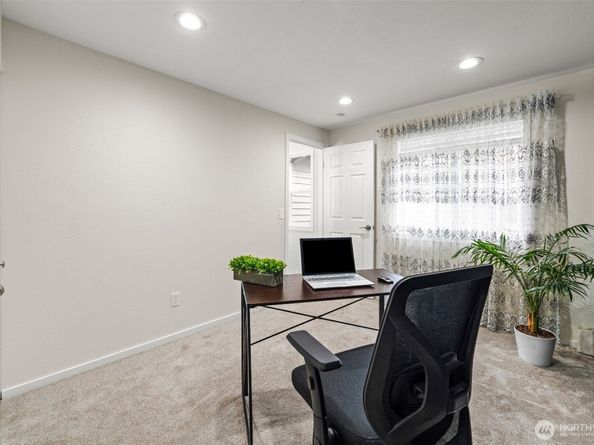 13324 NE 138th Pl, Kirkland WA 98034