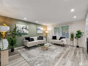 13324 NE 138th Pl, Kirkland WA 98034