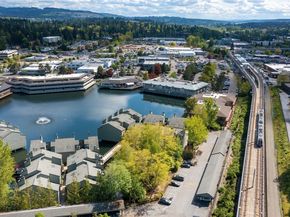 6 Lake Bellevue Drive 201, Bellevue WA 98005