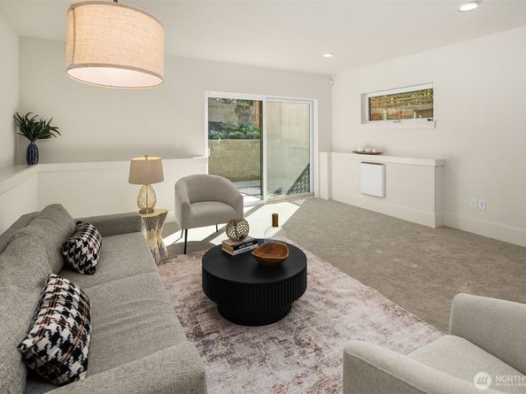 7342 20th Avenue NW, Seattle WA 98117